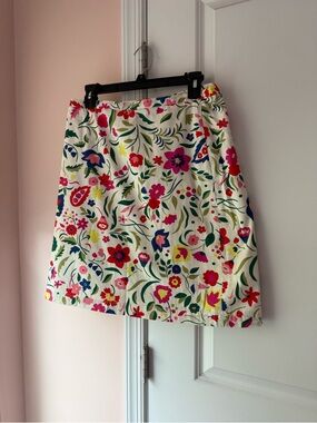 Boden Floral Print lined A-Line Skirt - White Multicolor. Perfect condition.
